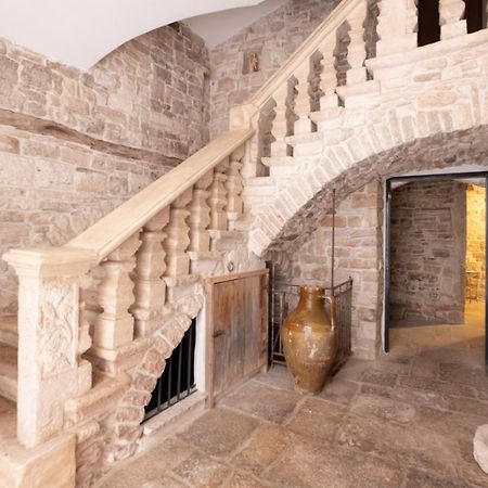 Palazzo Rizzi Dimora Dei Templari Hotel Bitetto Eksteriør billede