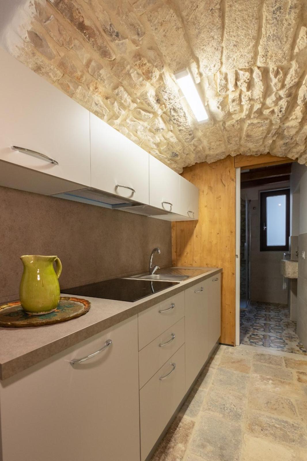 Palazzo Rizzi Dimora Dei Templari Hotel Bitetto Eksteriør billede